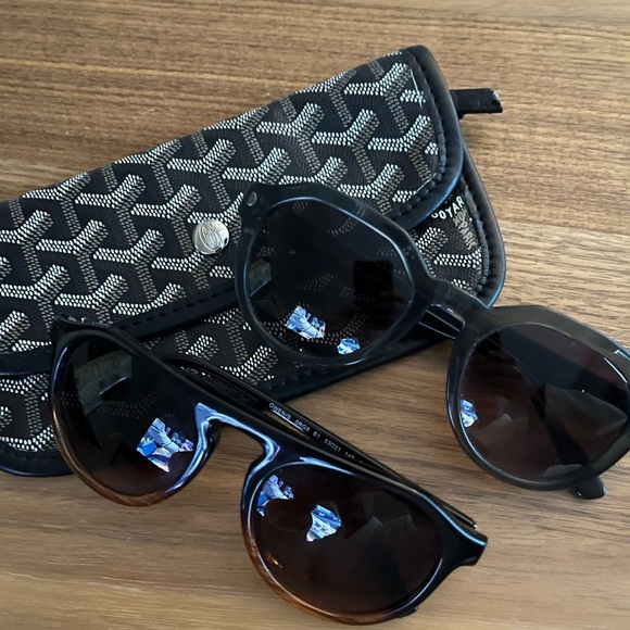 2 pairs of sunglasses 🕶️ banana republic & Dblanc - Picture 7 of 7
